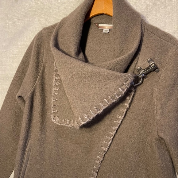 Asymmetrical Boiled-Wool Coat - Picture 6 of 14